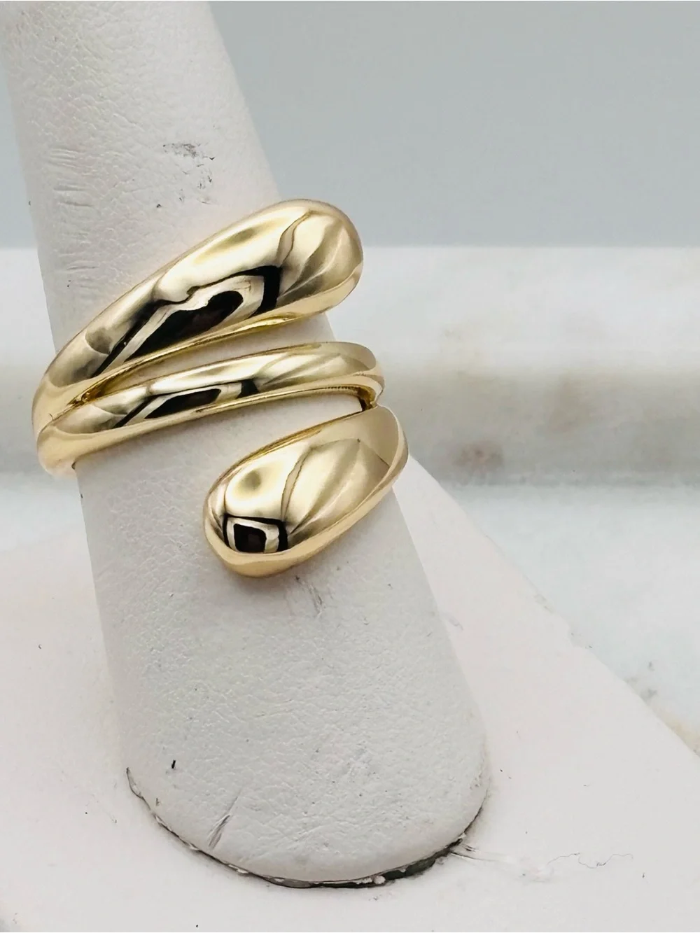 Modern Gold Sculpted Wave Ring for Women